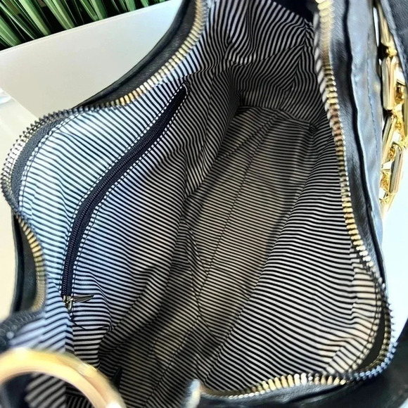 NWT Ladies Shoulder Crossbody PU Leather Baget Handbag Chain - Picture 9 of 11